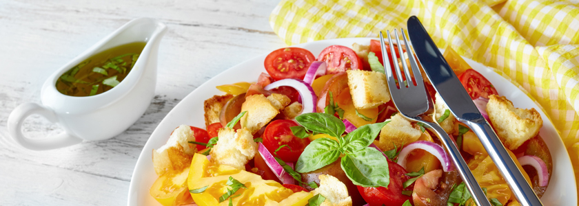 Insalata di pane italiana