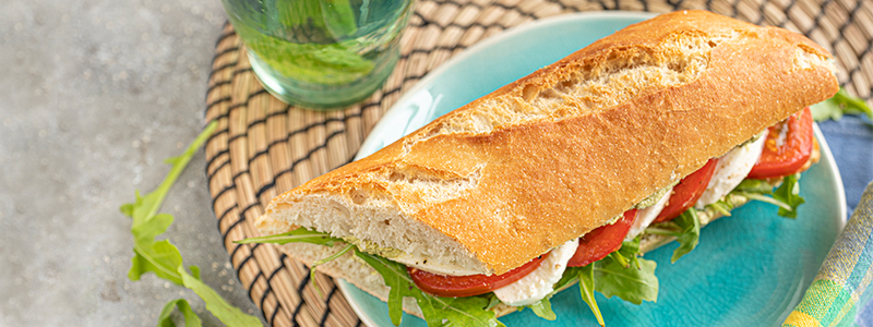 Baguette „Farmer“ con rucola, mozzarella e pomodoro