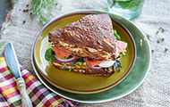 Panino Laugen con salmone