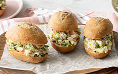 Panino con tonno tritato