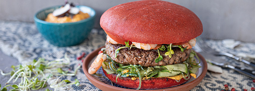 Surf and Turf Burger con manzo e gamberi