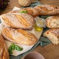 Baguette con olive, pomodoro e basilico - 2